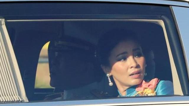 苏提达|苏提达王后乐极生悲，生图和丑照被情敌挖出，冻龄女神形象破灭