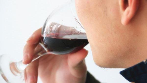 饮食|喝完酒后，最好别做四件“短命事”，可能会导致猝死