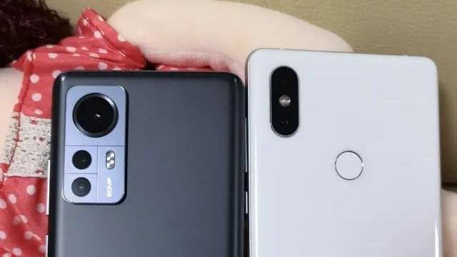 苹果|手机一般使用多长时间，大家都会换掉呢？