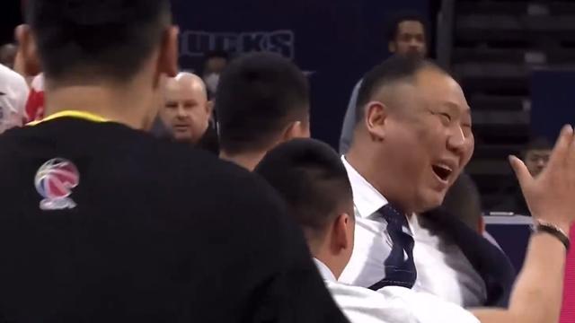 尤文图斯|吉林绝杀北京！王晗疯狂庆祝，琼斯高举双手，雅尼斯扭头就走