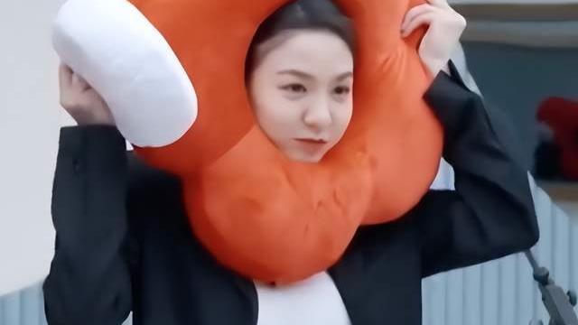 唐诗逸|凭一己之力带火“舞剧”后，唐诗逸怎么就网红化了？