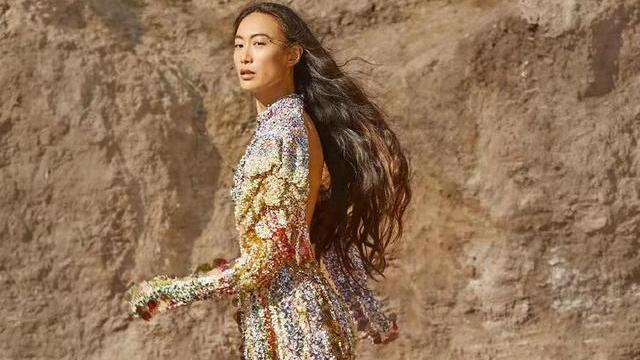 陈冠希|秦舒培大翻车！素颜暴露男相长成陈冠希翻版，表现力太差被吐槽