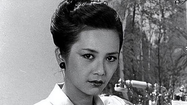 刘德华|她曾对刘德华有恩，71岁时被儿女败光家业，刘德华表示养她一辈子