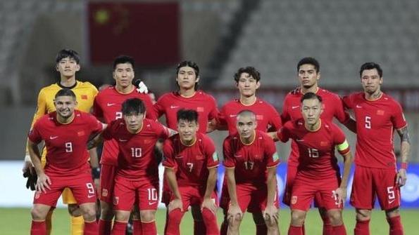 国足|国足VS沙特荣誉之战，十大老将恐全部退出，小鬼当家或爆冷赢球