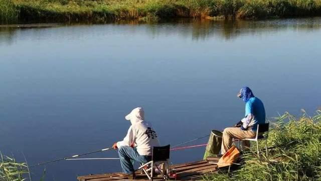 |中国男人有多爱钓鱼？7个人就有1个人钓鱼，是他们不顾家吗？