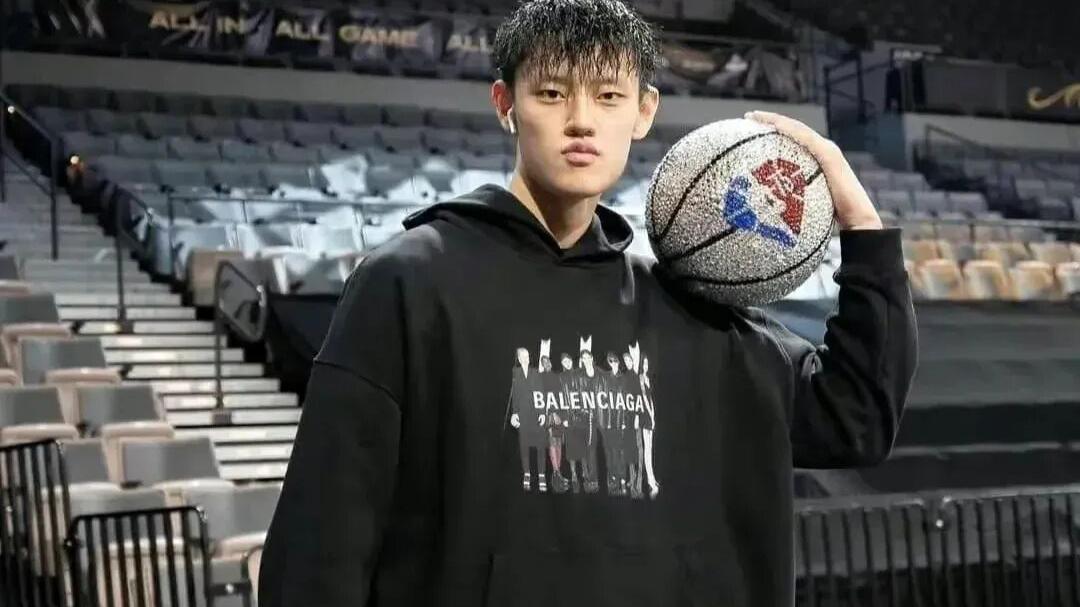选秀|曾凡博一只脚已经迈进NBA
