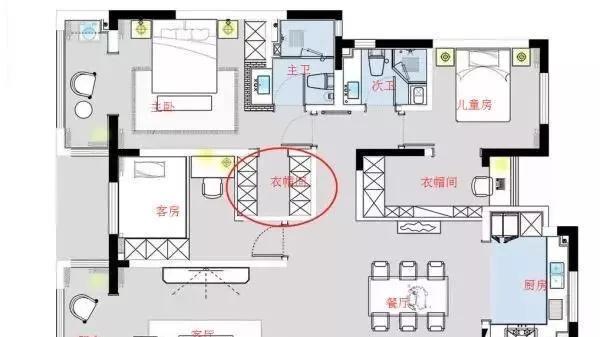 参观小姑的新房，以为是大理石做的电视墙，原来成本不到300R！