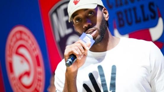 创业|伦纳德大手LOGO的起源，精妙设计出自本尊，商标版权却不属于自己