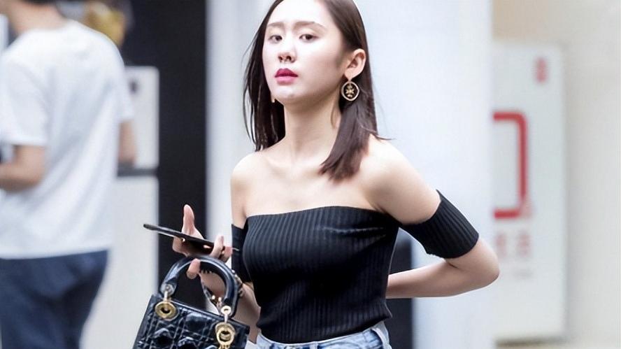 防晒 为啥你一晒就黑，而有的人却晒不黑？你是不是没有正确地涂防晒霜