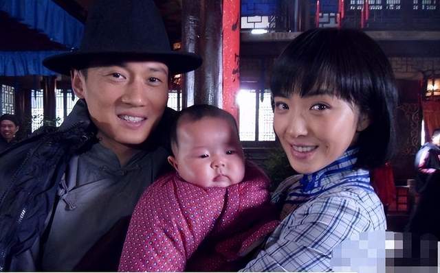 刘晓洁|在剧中，他们扮演的是父女，而在现实中，他们是真正的情侣