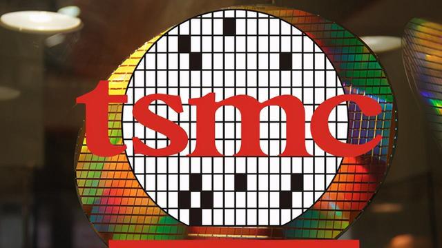 人机大战|光刻机风云再起：东方晶源深夜回应ASML，EUV光刻机“变味”了！