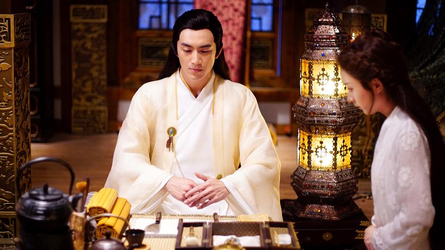 任嘉伦|杨洋用假肩，任嘉伦穿假肌肉，男明星到底什么是真？