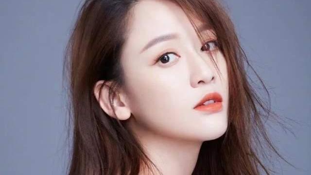 陈乔恩|一天4个瓜：两对新人结婚，巨星家中遭窃，老牌综艺停播，真热闹