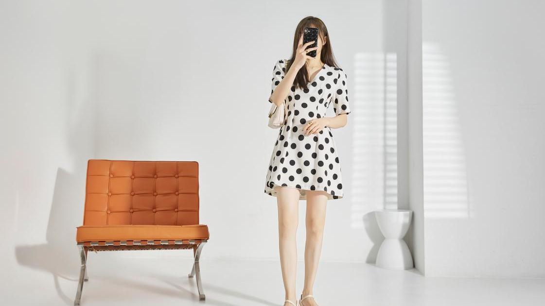 穿衣搭配|?真香警告！职场女性也能穿出都市丽人精致范儿~