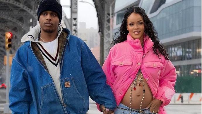 蕾哈娜|蕾哈娜与男友没分手！造谣者发文道歉并宣布退网