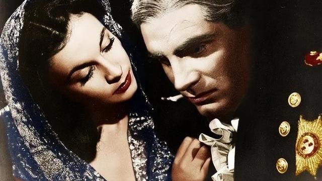 费雯·丽|费雯丽：丘吉尔盛赞她是上帝的艺术品，绝顶美貌、才气，却为一个男人疯狂