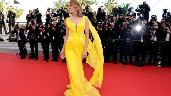 娜奥米·沃茨|女明星红毯上那些杰出的着装，曾被她们吸引，你是否还有印象