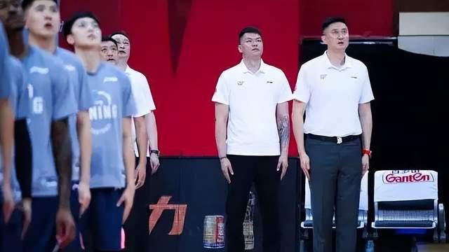 广东男篮|周琦加盟广东宏远？朱芳雨正式回应，引进大外援，重用年轻球员