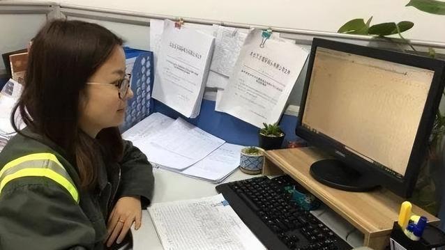 国企|研究生求职辛酸史，从国企跳槽到私企后悔不已，发现选择大于努力