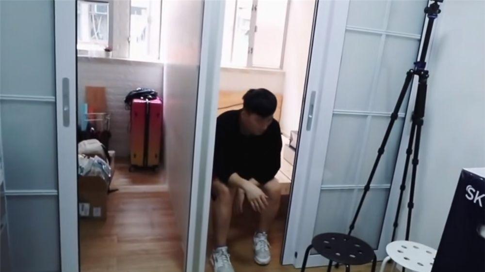 90后小夫妻，住进香港20㎡劏房，空间狭小逼仄，月租却要8000港币