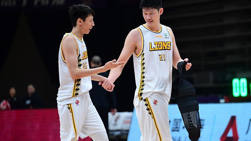 大连|19分6板！211CM高塔扛起内线，无愧王博信任，成广厦赢球关键功臣
