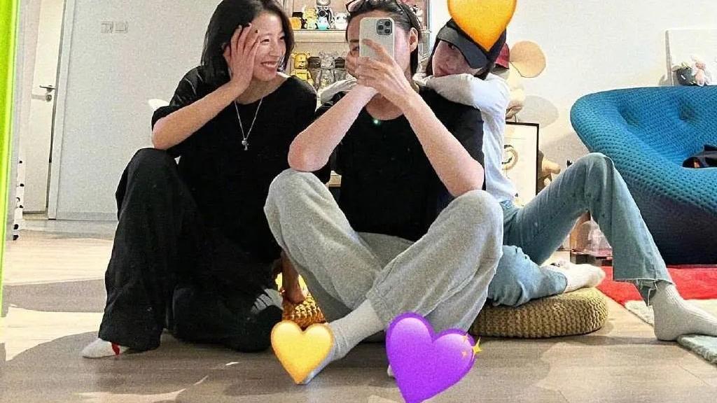 周雨彤|她俩怎么认识的？