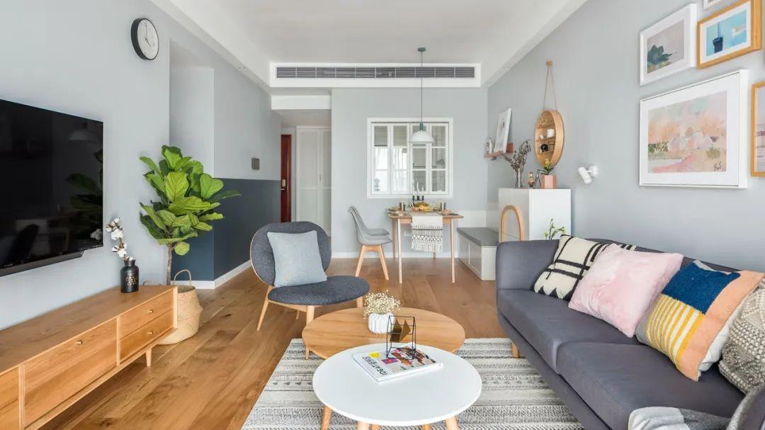 客厅沙发怎么买？老师傅：这几种沙发别买了，越住越后悔！