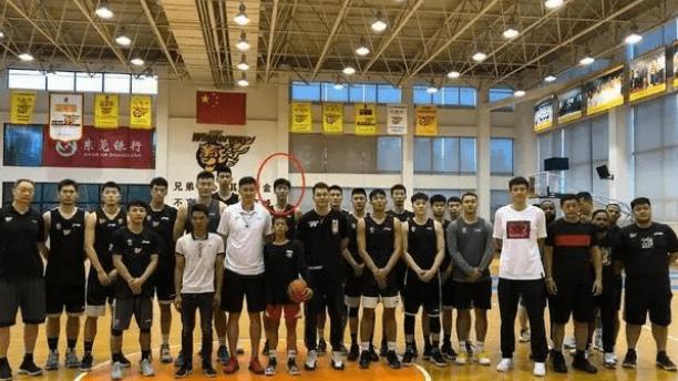 广东男篮|确定！广东提拔阿联接班人到一队，锋线获补强，静态天赋成优势！