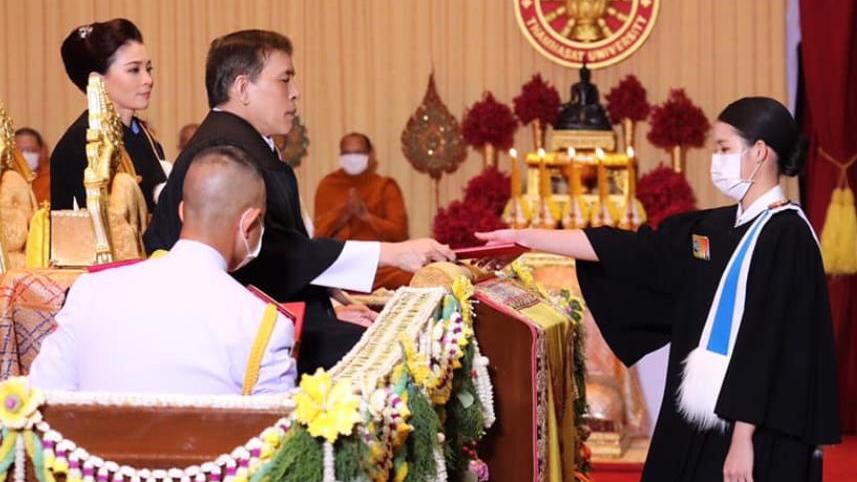 苏提达|苏提达不适合现代装，暴露身材五五分缺点，离开泰式礼服秒变路人