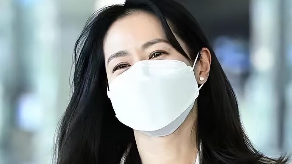 玄彬|玄彬孙艺珍终于高调秀恩爱！穿情侣装度蜜月，玄彬牵手老公力爆棚