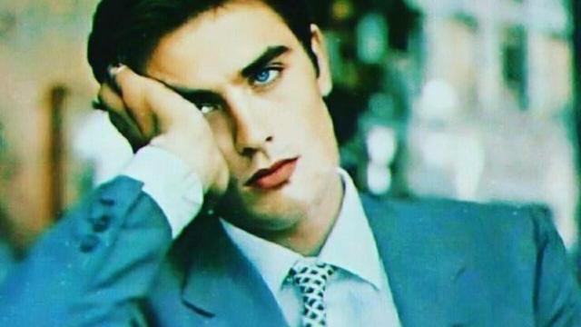 阿兰·德龙|阿兰德龙：法兰西第一美男，风流成性男女通吃，晚年孤独与狗相伴