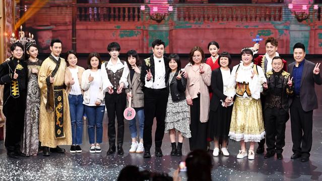 关晓彤|华晨宇“消失”，关晓彤禁言后，王牌对王牌收视为什么反而稳了？