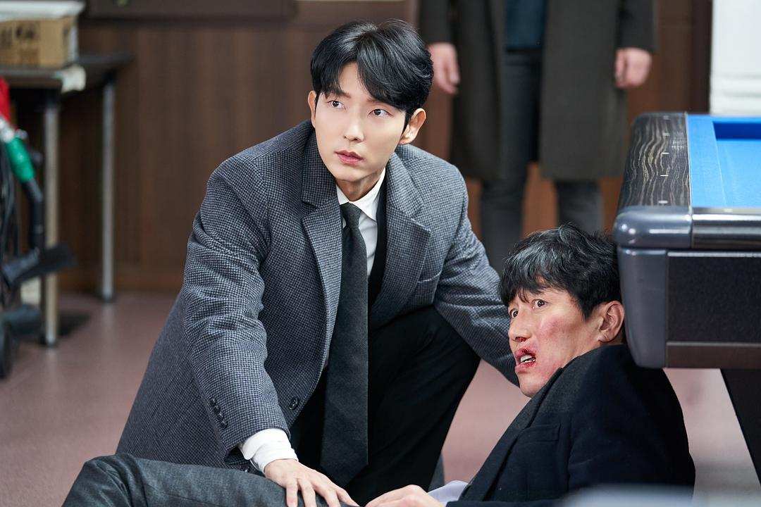 李准基|被这部穿越、重生、复仇的韩剧，爽到了