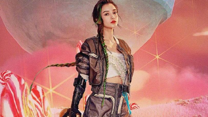 Angelababy|baby金克丝新造型亮相，俏皮可爱，不一样的画面感