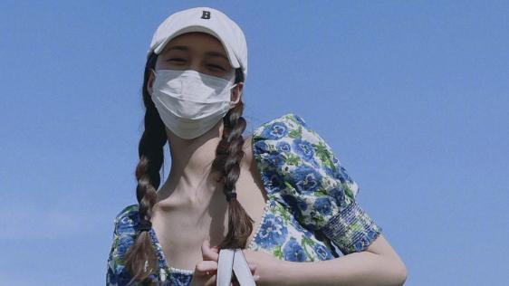 沈梦辰|沈梦辰婚后变化大，读书写字忙，嬉戏山水间，皮肤白皙似脱胎换骨