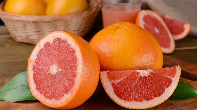 靶向药|靶向药是癌症病人的“救星”，4种水果或与它相克，要管住嘴