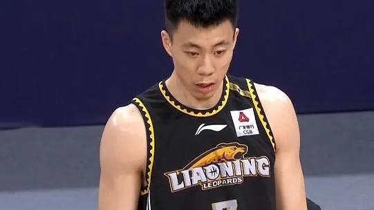 辽宁男篮|辽宁冠军在望，赵继伟10+7秀传球，莫兰德10+9，郭艾伦无缘FMVP