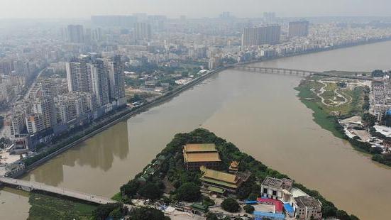 吴川|广东有一座小城，却是全国富豪人数最多之地，还被誉“世界之窗”