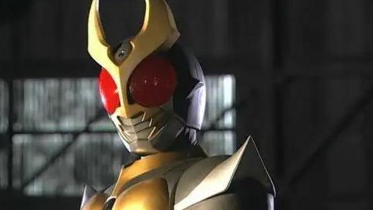 acgn漫评|有些骑士未变身之前就有超能力！小明哥到处浪，月读笑笑不说话