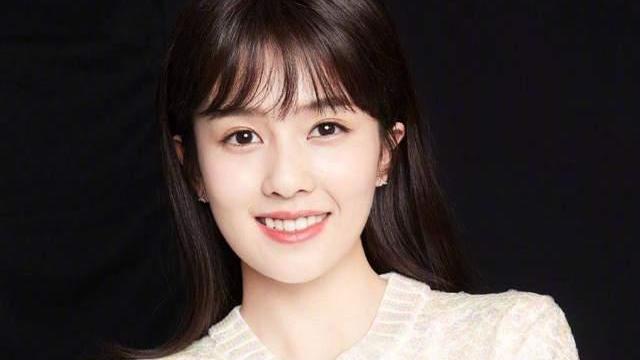 白梦妍|悄无声息地白鹿就这么红了？不是因为美，是因为她讨喜