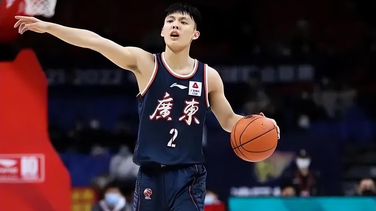 吉林男篮|CBA季后赛！广东队、吉林队横扫晋级，徐杰、姜维泽谁是最强00后？