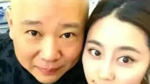 春晚|郭德纲初五写大字辟谣，节前被传桃色绯闻，疑似因此春晚节目被砍