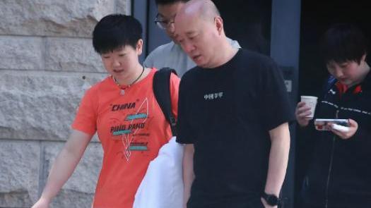 樊振东|央视直播！樊振东、王曼昱冲击大满贯赛双冠王，十分精彩！