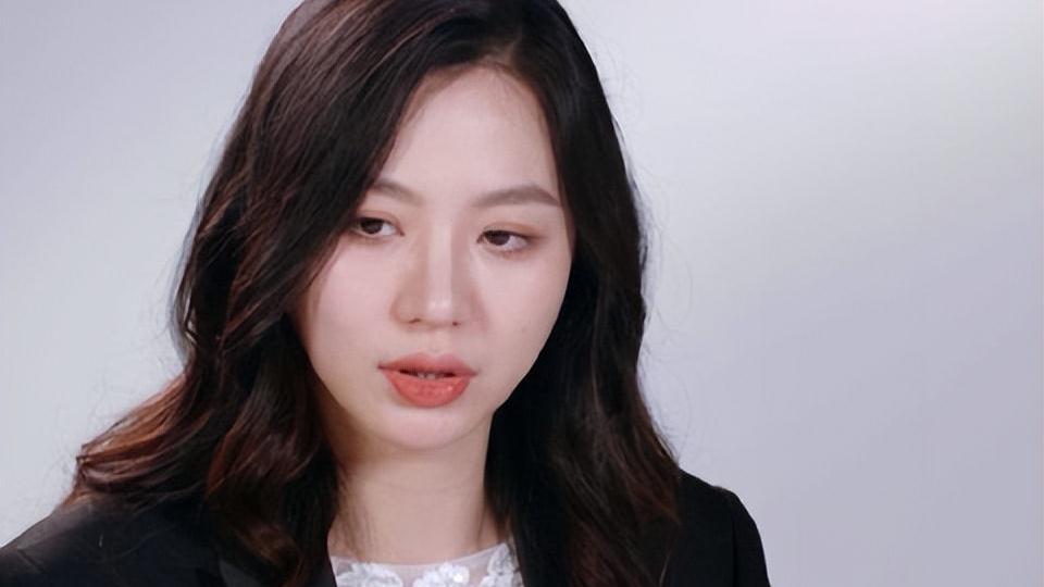 校花|31岁北大校花转行失败，做演员一度怀疑自我，如今为爱告别北漂