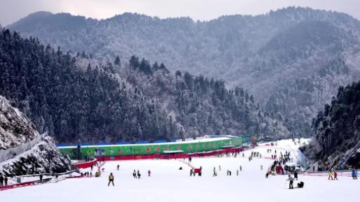 轿子雪山|距杭州1h车程，这座被无数人钟爱的隐世之地，竟然还是江南唯一雪乡？