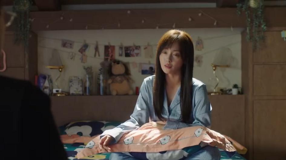 张嘉倪|对榜哥网络中献媚，现实中鄙视，张嘉倪演出了女主播最真实的样子