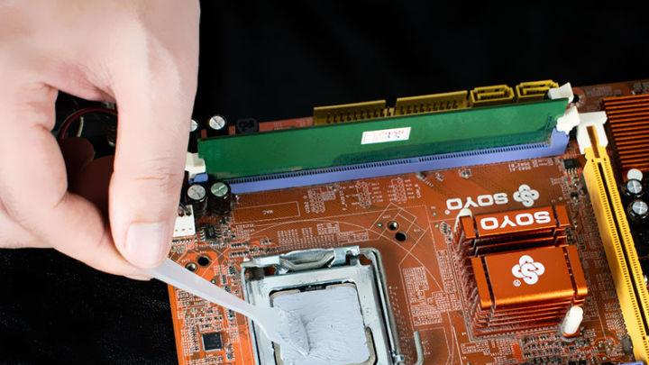 |导热硅脂如何涂抹？如何清洗多余的导热硅脂？