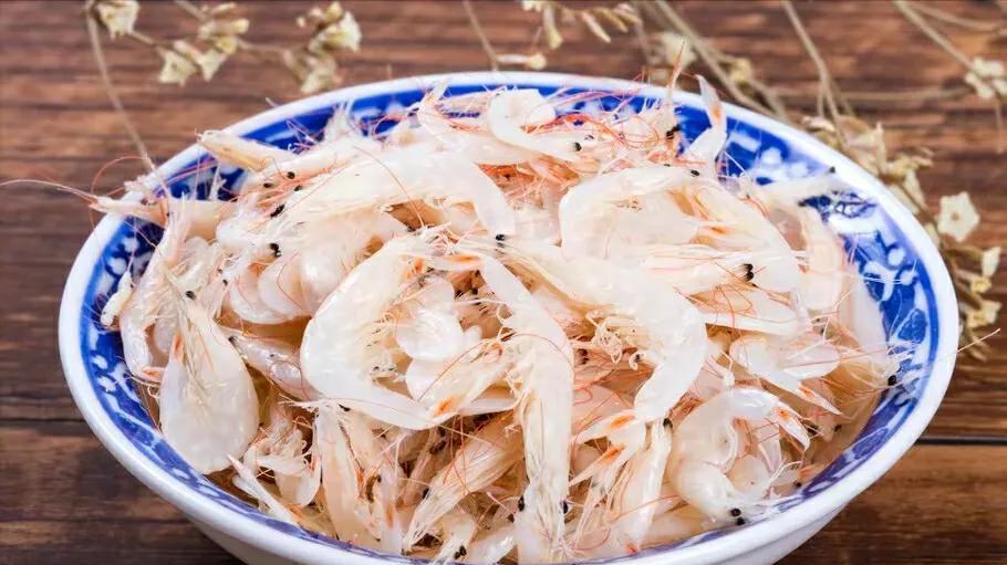 虾皮|买虾皮时，要分清“白色”和“浅黄色”，很多人不懂，难怪没营养