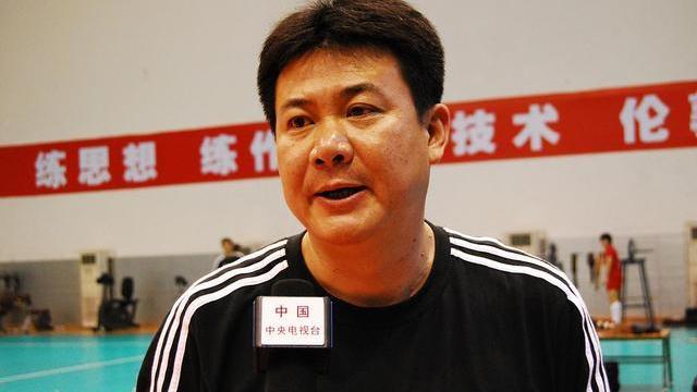 湖人队|蔡斌号召力不足，还是打算重组国家队？4位女排世界冠军缺席集训