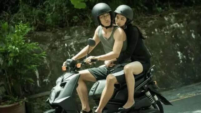 哭悲|年度华语猛片《哭悲》之外，这些台湾新片同样惊喜连连，值得借鉴